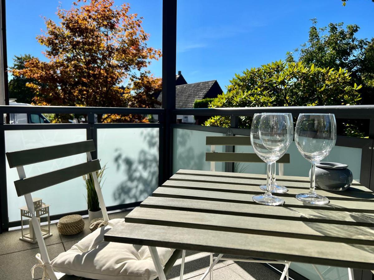 Design Apartment Mit Balkon - Kueche - Netflix Essen Exterior foto