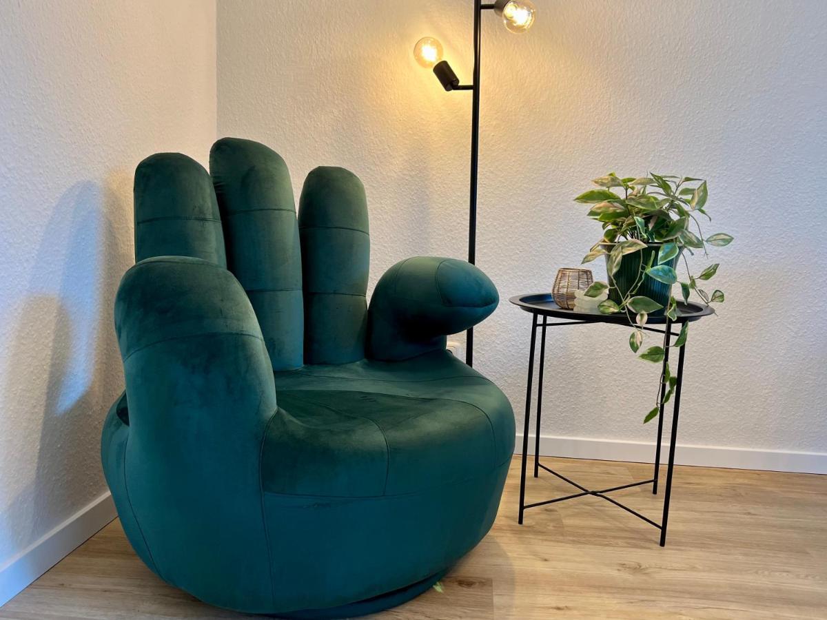 Design Apartment Mit Balkon - Kueche - Netflix Essen Exterior foto